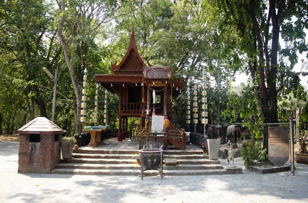 Singburi Tailândia Fevereiro Santuário Casa Espiritual Para Pessoas Tailandesas Viajam — Fotografia de Stock