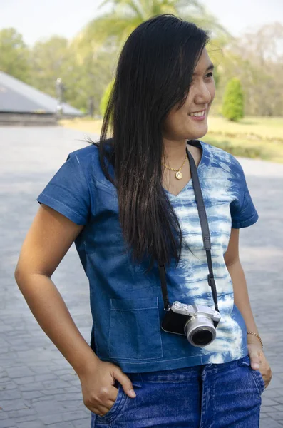 Asia Thai Woman Travel Visit Standing Posing Take Photo Public — Stock Photo, Image
