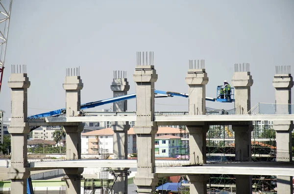 Los Asiáticos Los Trabajadores Tailandeses Con Maquinaria Pesada Que Trabajan — Foto de Stock