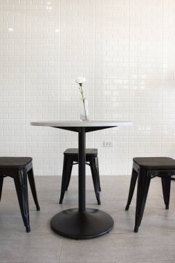 İç tasarım ve Dekorasyon Mobilya kafe ve Restoran seyahat etmek insanlar ziyaret için yemek ve içki yasağı Phe Beach Rayong, Tayland