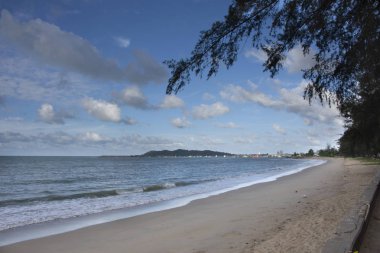 Hareket ve su ve Ban Pae beach Rayong, Tayland denizde dalga hareketi