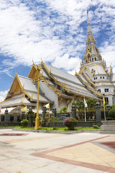 Ubosot Wat Sothon Wararam Worawihan Thai People Respect Praying Blessing — Fotografia de Stock