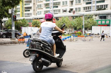 T'den Shantou'nun manzara ve şehir manzarasının yanında manzara nın yanında görüntüle