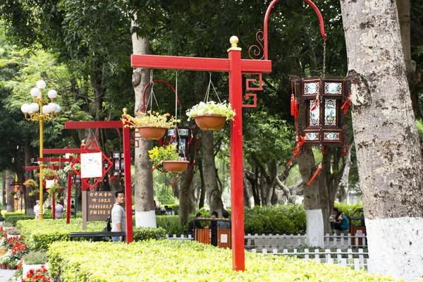 Decoration design gardening and lamp chinese style of garden at — Stock Photo, Image