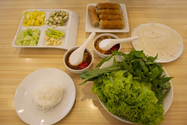 Продовольча Set в'єтнамський фрикадельки обгортання Nam Neung або нам Неаун тайський — стокове фото