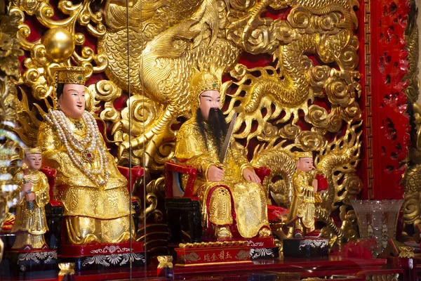 Diosa de Dios estatua y decoración de San Chao Pu Ya temperatura china — Foto de Stock