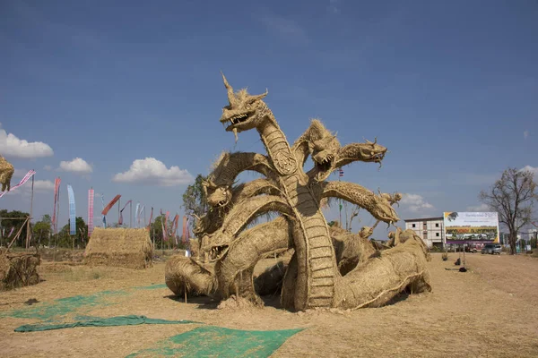 Saman kuklalar veya pipetler adam rakam Festivali Tayland halkı için ve — Stok fotoğraf