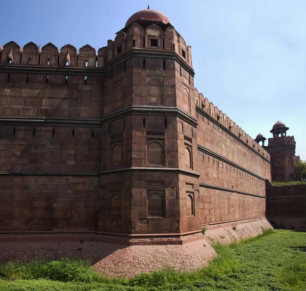 Wall of Red Fort lub Lal Qila wpisane na listę światowego dziedzictwa UNESCO w th — Zdjęcie stockowe