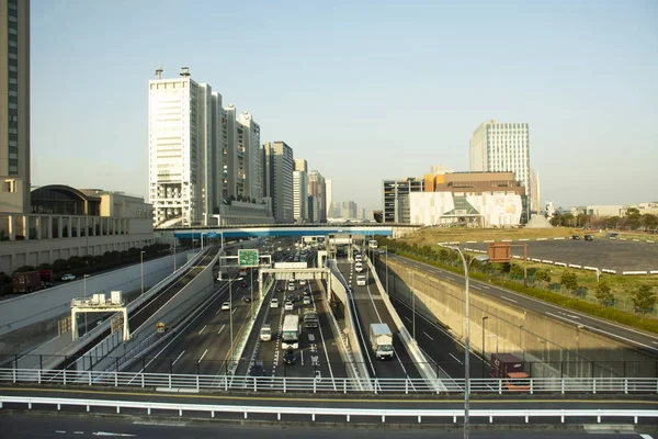 从Mrt火车溜冰场查看景观和城市景观台台巴市中心 — 图库照片