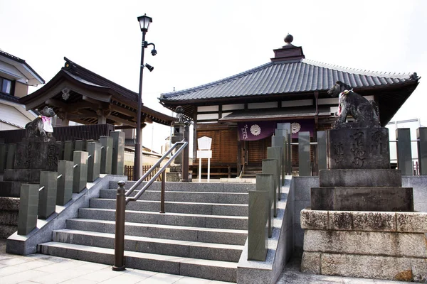 Klein heiligdom in Naritasan omote Sando of Narita Old Town voor JAP — Stockfoto