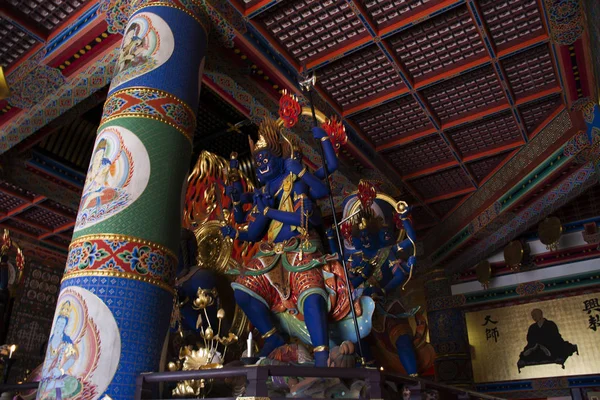 Estatua de Fudo Myoo o Acala en Daitou o Gran Pagoda de la Paz para ja — Foto de Stock