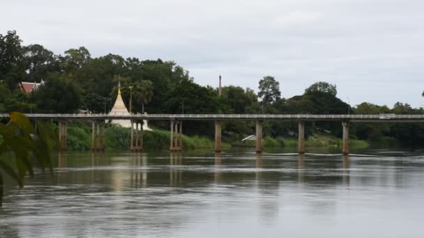 Visa Landskap Med Pagoda Chedi Wat Muang Tempel Och Vägbro — Stockvideo