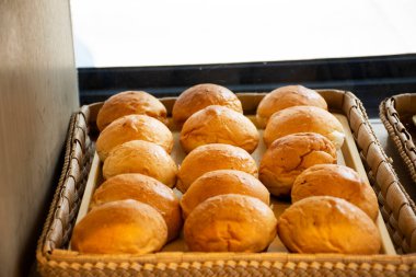 Taze ekmek, pasta ve Tayland 'daki Tayland' da satılık Taylandlı müşteriler için fırın.