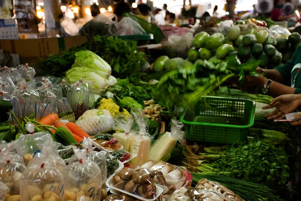 Mängd Många Produkter Mat Grönsaker Ört Och Frukt För Kunden — Stockfoto