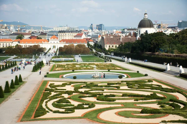 Decoración Exterior Diseño Arte Jardinería Del Palacio Belvedere Del Complejo — Foto de Stock