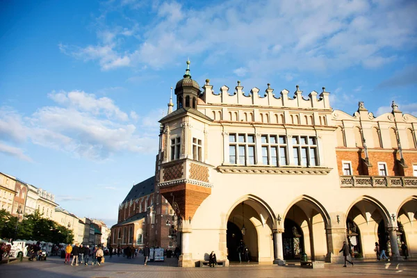 Pessoas Polonesas Polonesas Viajantes Estrangeiros Visitam Basílica Santa Maria Fazem — Fotografia de Stock