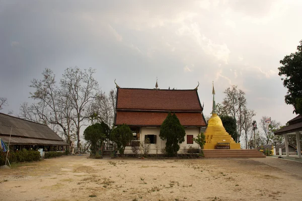 Thailändare Och Resenärer Utländska Resor Besök Och Respekt Buddha Staty — Stockfoto