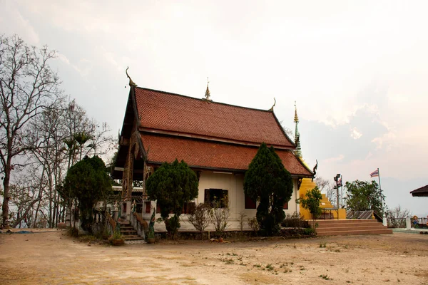 Ταϊλανδοί Άνθρωποι Και Ταξιδιώτες Επίσκεψη Αλλοδαπών Ταξιδίων Και Σεβασμό Προσεύχεται — Φωτογραφία Αρχείου