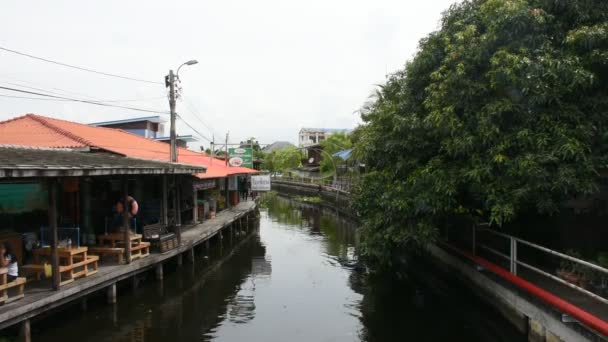 Khlong Samrong Kanal För Thai Människor Resa Och Turnera Passage — Stockvideo