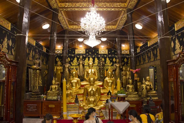 Thai People Foreign Traveler Respect Praying Rite Ritual God Angel — Foto Stock