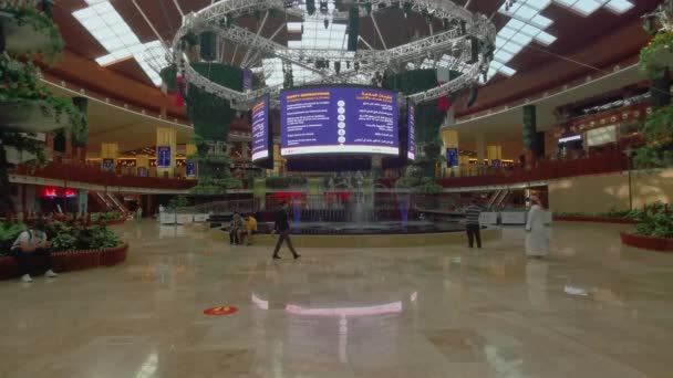 Mall Qatar Prise Vue Intérieure Montrant Salle Restauration Avec Des — Video