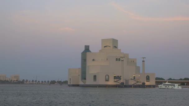 Museo Arte Islámico Doha Qatar Atardecer Exterior Disparado Desde Doha — Vídeos de Stock