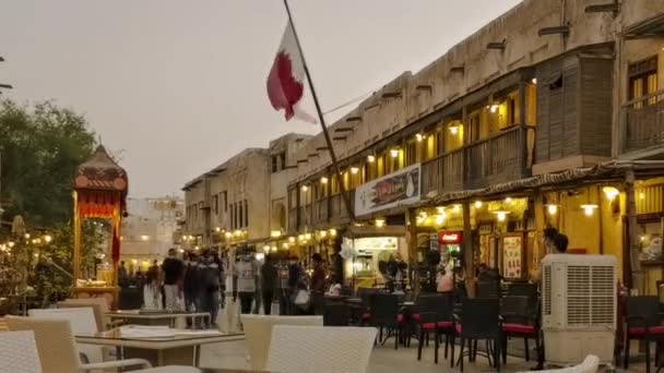 Przerost Souq Waqif Zachodzie Słońca Ukazujący Główną Ulicę Dużą Katarską — Wideo stockowe