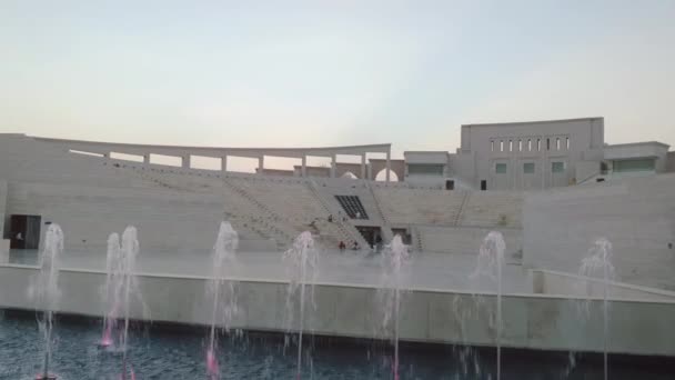 Katara Aldeia Cultural Doha Qatar Tiro Panning Tarde Mostrando Anfiteatro — Vídeo de Stock