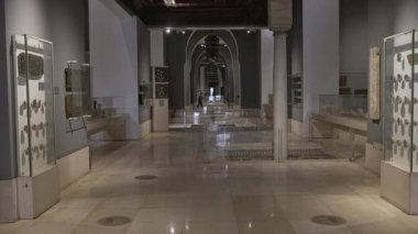 Kahire, Mısır - 26 Temmuz 2025: Kahire, Mısır 'daki İslam Sanatları Müzesi dünyanın en büyük müzelerinden biri olarak kabul edilir..