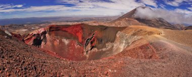 Yeni Zelanda'da Tongariro NP benzersiz volkanik manzara etmek görünüm