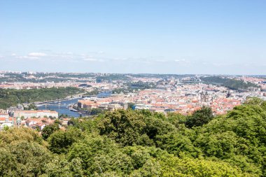 Mountain Skyview 'den Prag Panorama Charles Bridge nehri