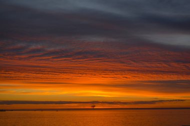Finlandiya Körfezi üzerinde gün batımı