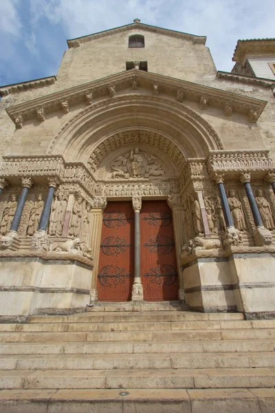 Die Straßen Der Stadt Arles Die Kirche Auf Dem Platz — Stockfoto