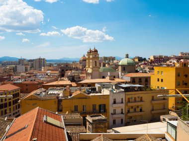 Sardinya Cagliari Sant'Anna kilisesi