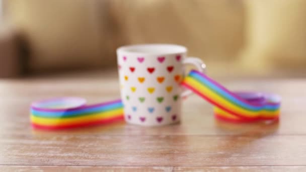 Taza Con Gay Lgbt Orgullo Conciencia Cinta — Vídeo de stock