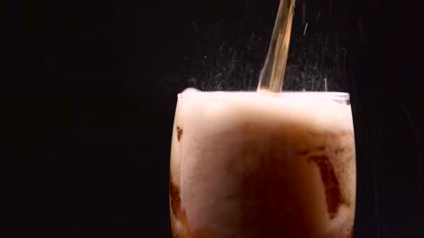 Vaso Vacío Cola Con Hielo — Vídeos de Stock