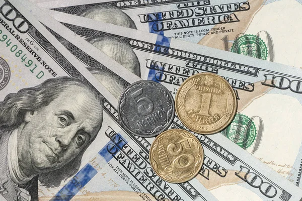 Ukrainian Coins 100 Dollar Banknotes Close — Stock Photo, Image