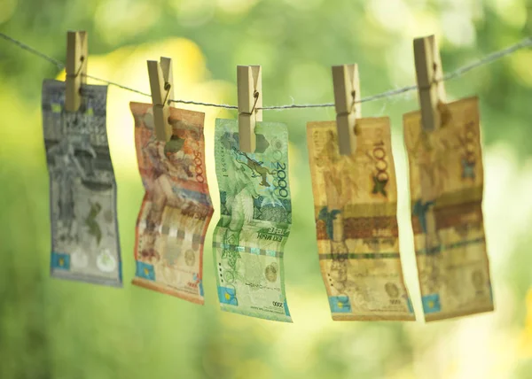 Para aklama kavramı