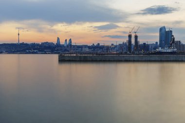 Sunset Bulvarı Bakıda