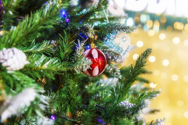 Christmas Speelgoed Opknoping Een Kerstboom — Stockfoto
