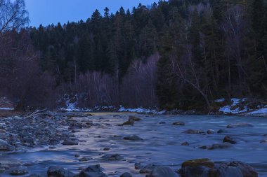 Gün batımı gün dağ Nehri