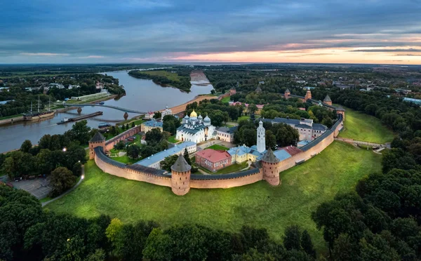 Vista Aérea Kremlin Veliky Novgorod Entardecer Rússia — Fotografia de Stock