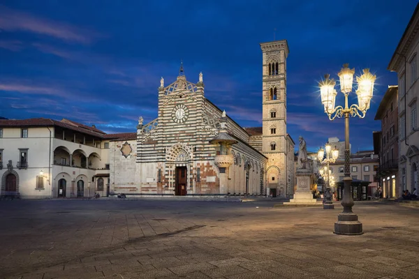 Prato Itália Vista Piazza Del Duomo Com Catedral Santo Stefano — Fotografia de Stock