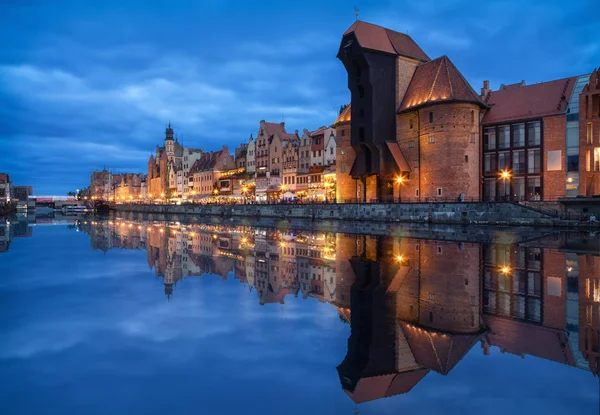 Gdansk Polen Banvallen Kanalen Gamla Stan Med Berömda Historiska Hamnkranen — Stockfoto