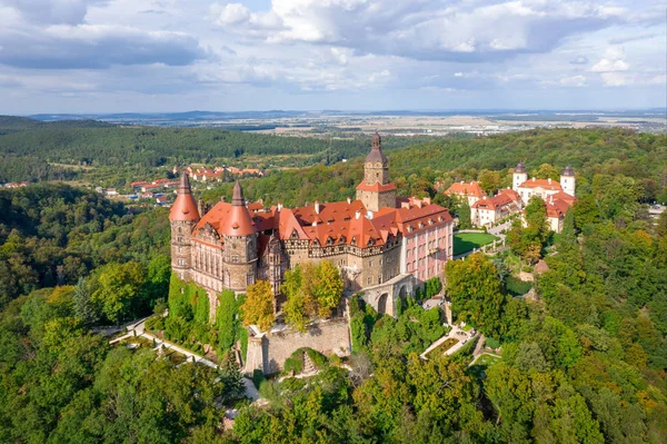 Luftaufnahme der Burg Ksiaz, Walbrzych, Polen — Stockfoto