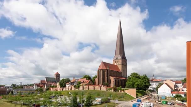 Zicht Sankt Petri Kirche Petrikirche Rostock Duitsland Time Lapse Video — Stockvideo