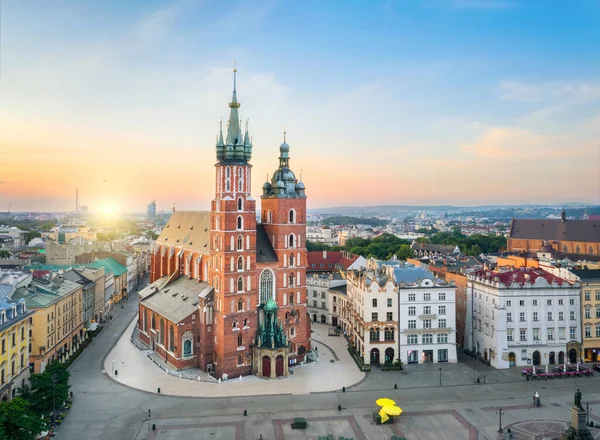 Krakow Poland Aerial View Mary Basilica Bazylika Mariacka Sunrise — Stock Photo, Image
