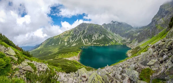Παγωμένη Λίμνη Czarny Staw Gasienicowy Στα Βουνά Tatra Πολωνία — Φωτογραφία Αρχείου