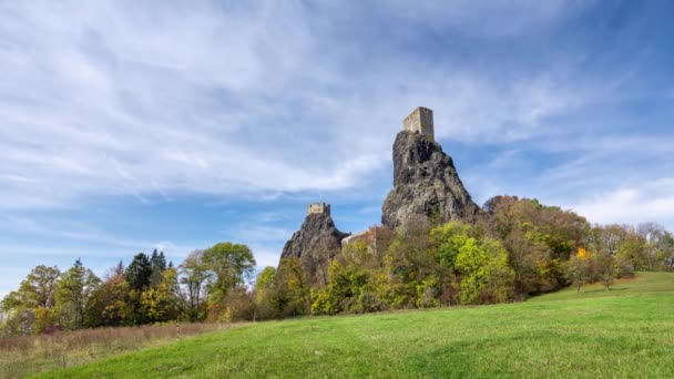 Zřícenina Troského Hradu Hrad Trosky Slunečném Podzimním Dni Český Ráj — Stock video