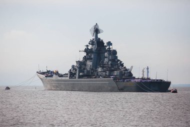 Bir satır satır, Kuzey filosu ve Baltık Denizi filo açık denizde modern Rus askeri deniz savaş gemilerinin savaş gemilerinin